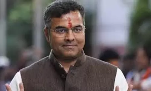 रिसाव रोकें, जल वितरण प्रणाली को बेहतर बनाएं: Delhi minister रिसाव रोकें, जल वितरण प्रणाली को बेहतर बनाएं: Delhi minister