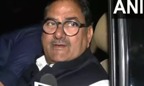 मुझे खुशी है कि हमें आमंत्रित किया गया: इफ्तार पार्टी में शामिल होने के बाद INLD नेता अभय सिंह चौटाला मुझे खुशी है कि हमें आमंत्रित किया गया: इफ्तार पार्टी में शामिल होने के बाद INLD नेता अभय सिंह चौटाला