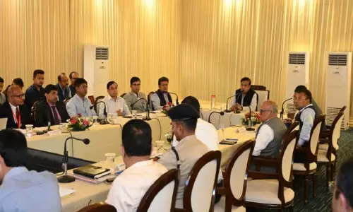 Assam कैबिनेट ने गुवाहाटी, डिब्रूगढ़, सिलचर में 24/7 दुकानें खोलने की अनुमति दी Assam कैबिनेट ने गुवाहाटी, डिब्रूगढ़, सिलचर में 24/7 दुकानें खोलने की अनुमति दी