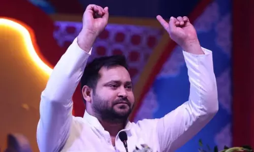 Bihar : तेजस्वी यादव की तस्वीर से ये कैसा छेड़छाड़