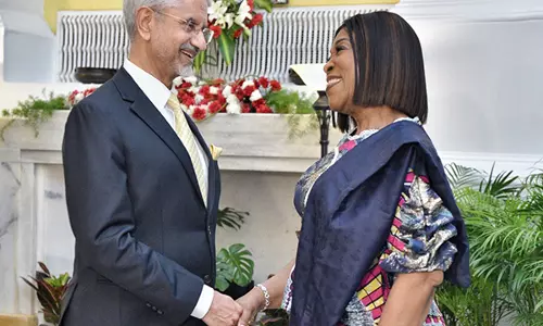 Jaishankar ने राष्ट्रमंडल महासचिव-चुनाव से मुलाकात की Jaishankar ने राष्ट्रमंडल महासचिव-चुनाव से मुलाकात की