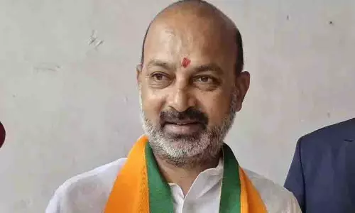 Telangana: आपराधिक मामले में बंदी संजय को हाईकोर्ट से राहत Telangana: आपराधिक मामले में बंदी संजय को हाईकोर्ट से राहत
