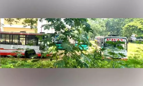 माहे में बसें सेवा में हैं; लेकिन जीवन भर के लिए नही