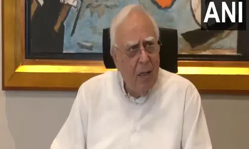 Kapil Sibal ने न्यायाधीशों की नियुक्ति में पारदर्शिता का आह्वान किया Kapil Sibal ने न्यायाधीशों की नियुक्ति में पारदर्शिता का आह्वान किया