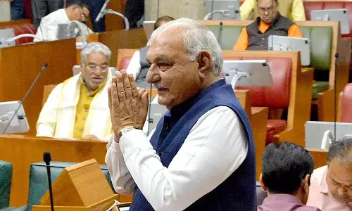 BJP की ‘ट्रिपल इंजन’ सरकार के पास सिर्फ बैक गियर है हुड्डा BJP की ‘ट्रिपल इंजन’ सरकार के पास सिर्फ बैक गियर है हुड्डा