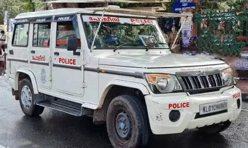 Kerala: कार से बोरी में रखे 40 लाख रुपये चोरी, शिकायत दर्ज