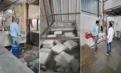 खाद्य सुरक्षा अधिकारियों ने Jeedimetla स्थित यशोदा डेयरी प्रोडक्ट्स कारखाने में उल्लंघन की रिपोर्ट दी