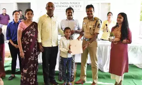 Young India पुलिस स्कूल में दाखिले के लिए लॉटरी निकाली गई Young India पुलिस स्कूल में दाखिले के लिए लॉटरी निकाली गई