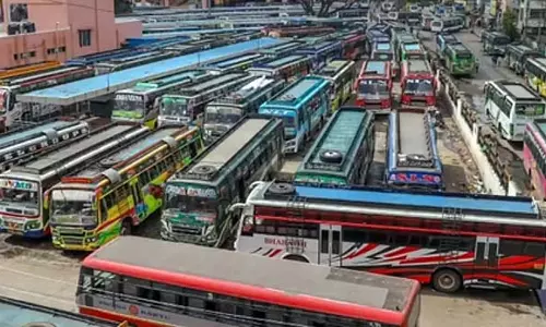 कर्नाटक में कल ड्राइवर हड़ताल पर: नहीं चलेंगी बसें!