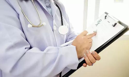 Bihar : औरंगाबाद के सरकारी अस्पतालों में 91% दवा की उपलब्धता सुनिश्चित, मरीजों को मुफ्त इलाज