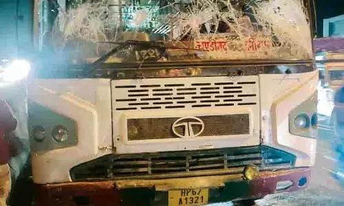 पंजाब में HRTC बसों पर हमले के बाद स्थिति सामान्य पंजाब में HRTC बसों पर हमले के बाद स्थिति सामान्य