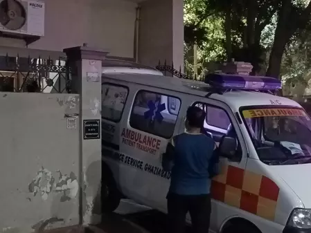 बहू ने क्रिकेट बैट से पीट-पीटकर ससुर की हत्या की, पूछताछ जारी बहू ने क्रिकेट बैट से पीट-पीटकर ससुर की हत्या की, पूछताछ जारी