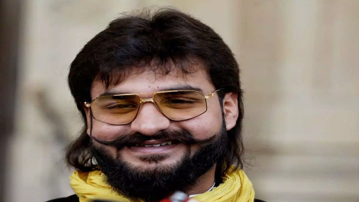 UP Breaking : अब्बास अंसारी पर बड़ा अपडेट UP Breaking : अब्बास अंसारी पर बड़ा अपडेट