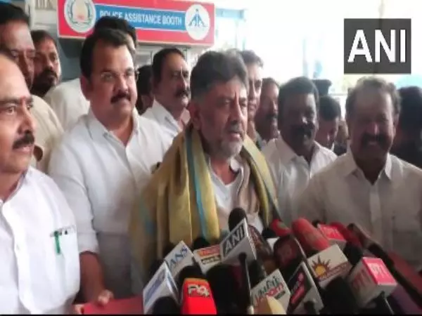 अपनी सीटें कम नहीं होने देंगे...: परिसीमन पर बैठक से पहले Karnataka उपमुख्यमंत्री अपनी सीटें कम नहीं होने देंगे...: परिसीमन पर बैठक से पहले Karnataka उपमुख्यमंत्री