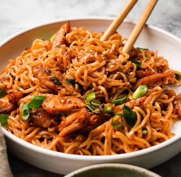 Recipe:जानिए कोरियन स्टाइल चिली गार्लिक नूडल्स बनाने का तरीका Recipe:जानिए कोरियन स्टाइल चिली गार्लिक नूडल्स बनाने का तरीका
