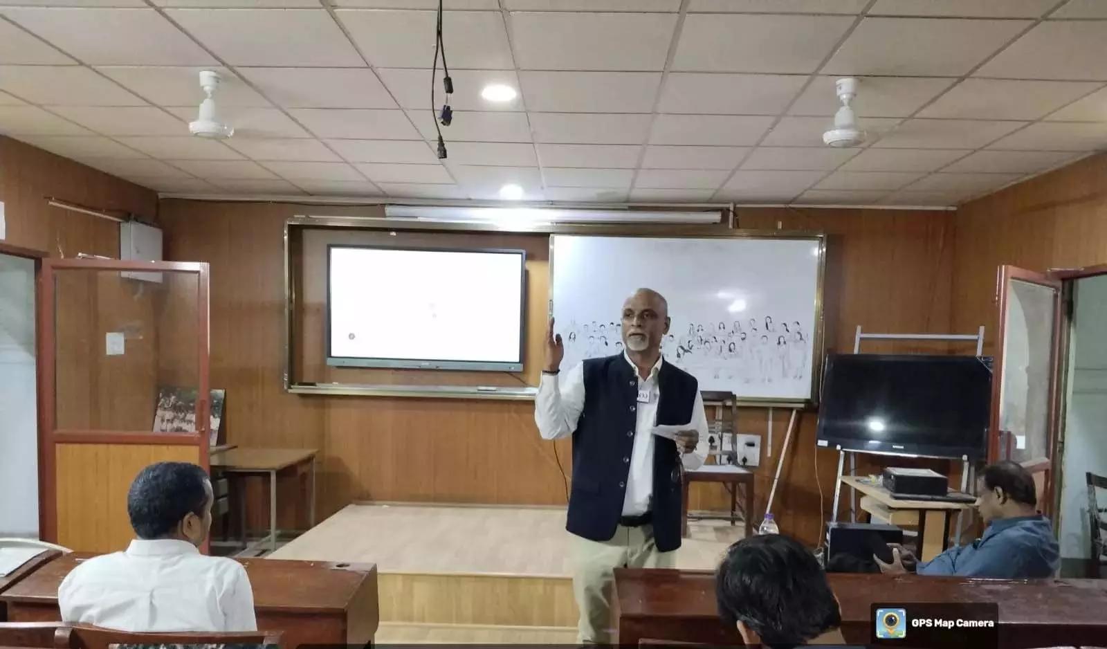 OU में राजनीतिक जनसंपर्क पर व्याख्यान आयोजित OU में राजनीतिक जनसंपर्क पर व्याख्यान आयोजित
