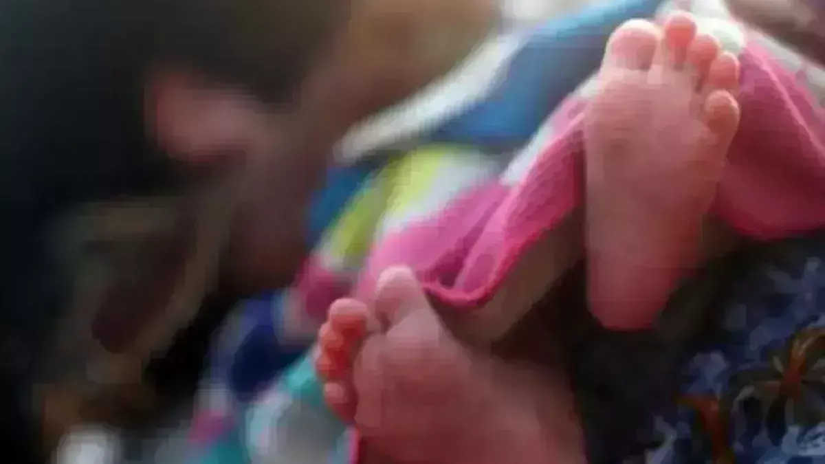 Muzaffarnagar: बुढ़ाना अस्पताल में लापरवाही से जच्चा-बच्चा की मौत हुई Muzaffarnagar: बुढ़ाना अस्पताल में लापरवाही से जच्चा-बच्चा की मौत हुई