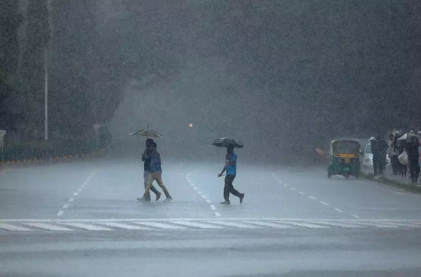 Telangana के कई जिलों में ओलावृष्टि-बारिश हुई Telangana के कई जिलों में ओलावृष्टि-बारिश हुई