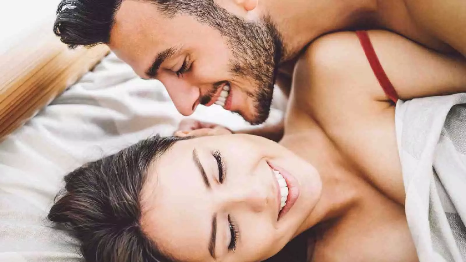 लाइफ में 5 बड़े बदलाव लाने के लिए जरूरी है रेग्यूलर Sex लाइफ में 5 बड़े बदलाव लाने के लिए जरूरी है रेग्यूलर Sex