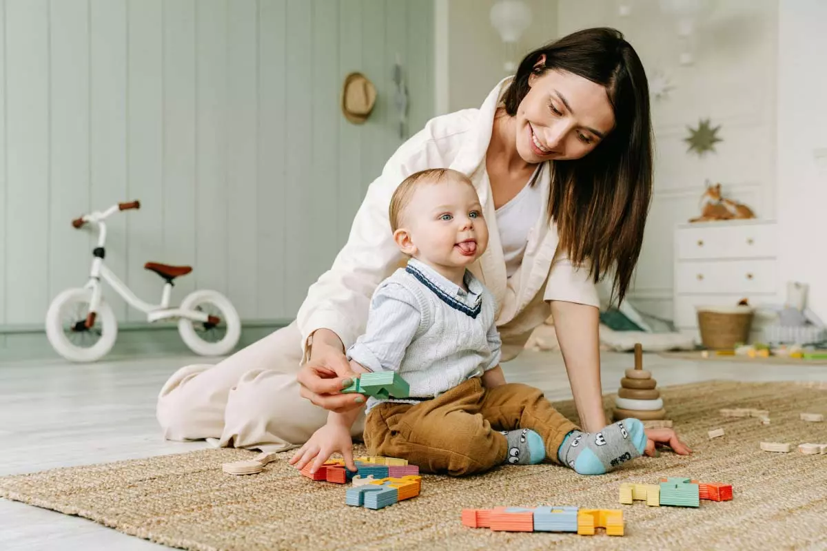 Parenting Tips : बच्चों की इम्युनिटी ऐसे स्ट्रॉन्ग बनाएं Parenting Tips : बच्चों की इम्युनिटी ऐसे स्ट्रॉन्ग बनाएं