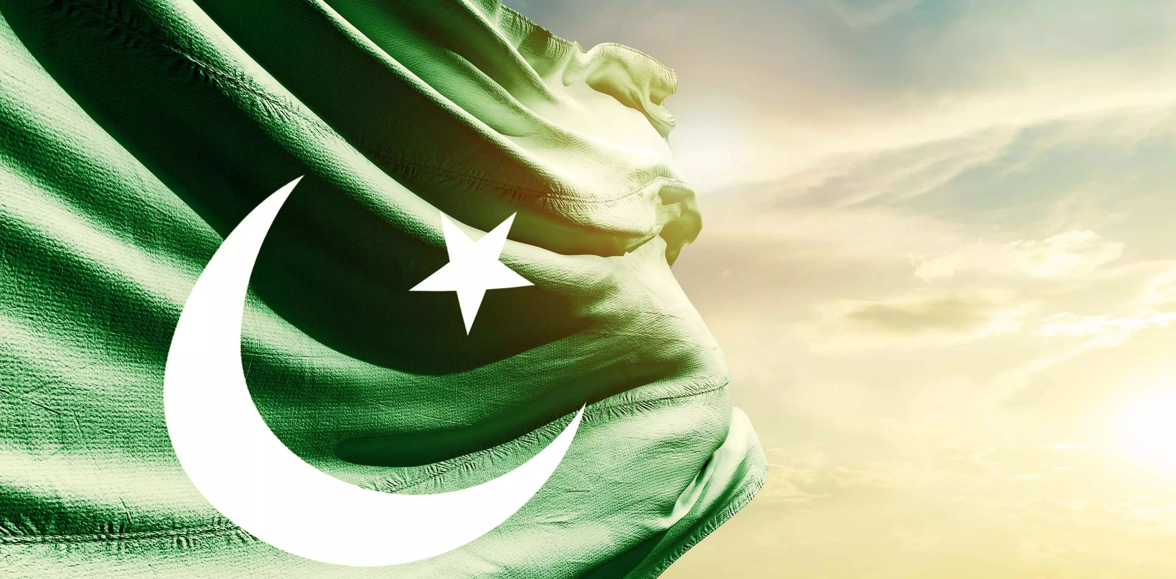 Pakistan को 14 लाख मेहमानों को वापस भेजने की चुनौती Pakistan को 14 लाख मेहमानों को वापस भेजने की चुनौती