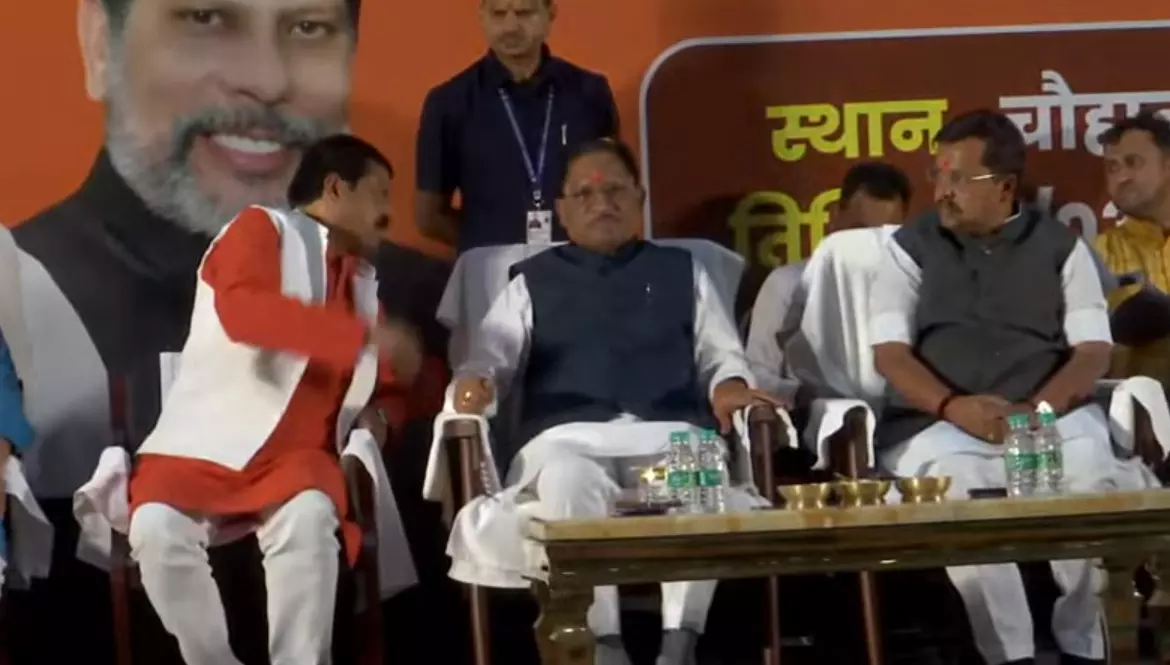 बिहार के तिहार कार्यक्रम में शामिल हुए सीएम साय बिहार के तिहार कार्यक्रम में शामिल हुए सीएम साय
