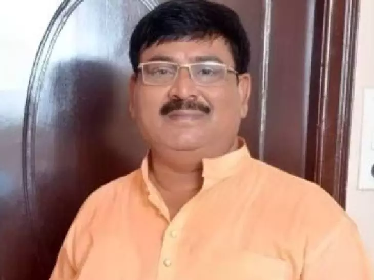 Fatehpur: माफियाओं को दिया जा रहा संरक्षण: मुखलाल पाल Fatehpur: माफियाओं को दिया जा रहा संरक्षण: मुखलाल पाल
