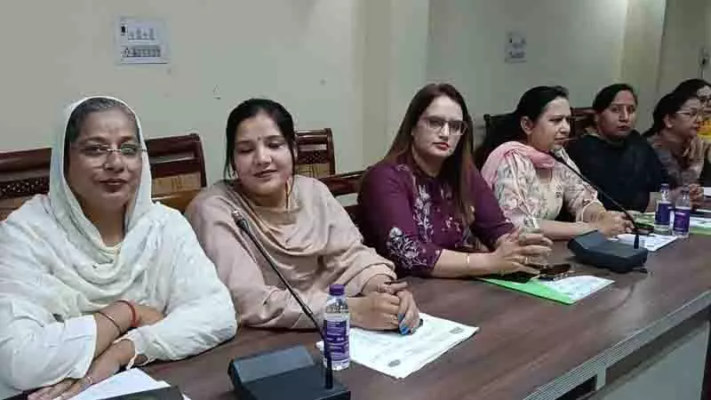 Jalandhar: अफरा-तफरी के बीच बजट बैठक मात्र 9 मिनट में समाप्त हो गई Jalandhar: अफरा-तफरी के बीच बजट बैठक मात्र 9 मिनट में समाप्त हो गई