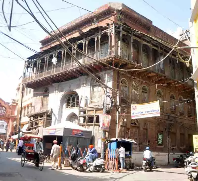 Amritsar: विरासत गुमनामी के कगार पर Amritsar: विरासत गुमनामी के कगार पर
