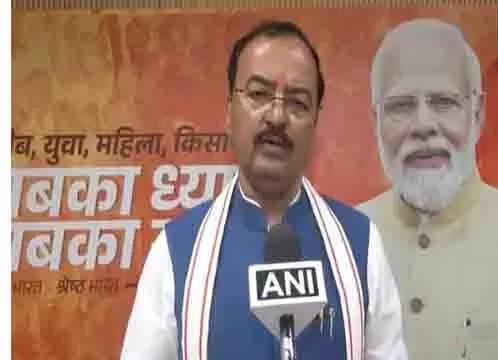 अबू आज़मी ने जो कुछ भी कहा, वह अखिलेश यादव की सहमति से था : UP Deputy CM अबू आज़मी ने जो कुछ भी कहा, वह अखिलेश यादव की सहमति से था : UP Deputy CM