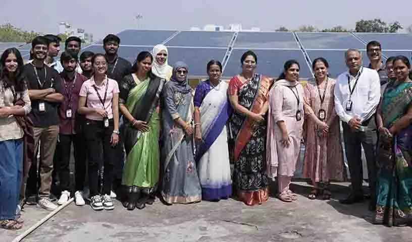 Veeranari Chakali इलममा महिला विश्वविद्यालय ने सौर ऊर्जा प्रणाली शुरू की Veeranari Chakali इलममा महिला विश्वविद्यालय ने सौर ऊर्जा प्रणाली शुरू की