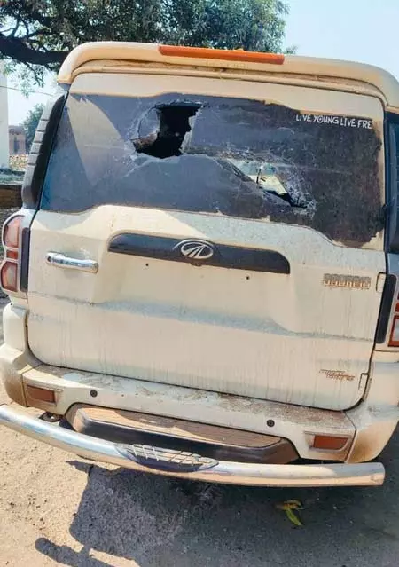 MP के मऊगंज में अपराधियों ने पुलिस टीम पर हमला किया MP के मऊगंज में अपराधियों ने पुलिस टीम पर हमला किया