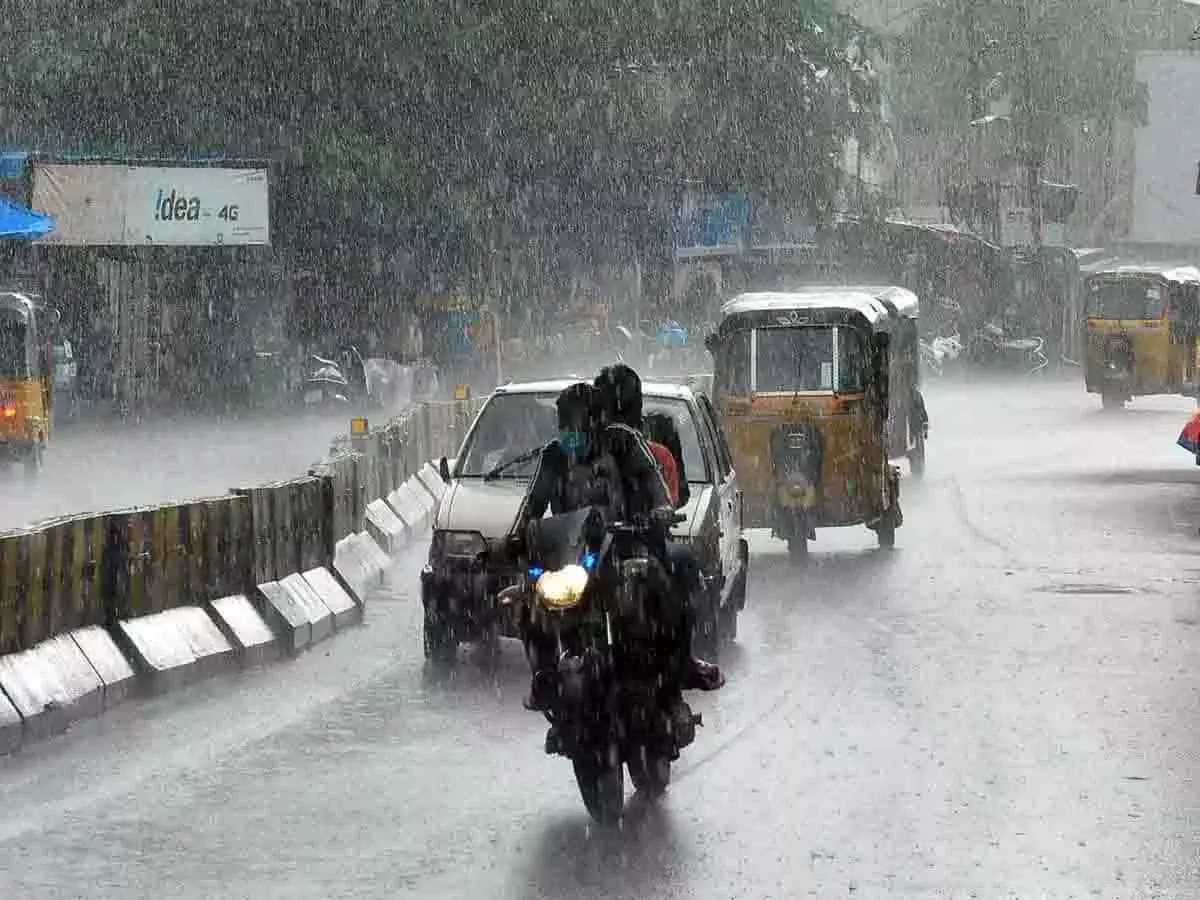 Telangana में अगले 3 दिनों में हल्की से मध्यम बारिश होने की संभावना Telangana में अगले 3 दिनों में हल्की से मध्यम बारिश होने की संभावना