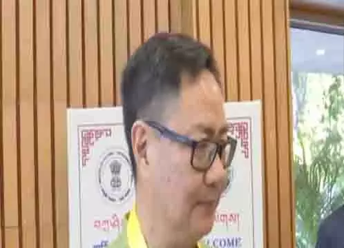 इससे पारदर्शिता बढ़ेगी, गरीबों और महिलाओं को मदद मिलेगी: किरेन रिजिजू इससे पारदर्शिता बढ़ेगी, गरीबों और महिलाओं को मदद मिलेगी: किरेन रिजिजू