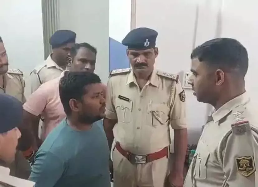 BIG BREAKING: हॉस्पिटल में घुसकर महिला डायरेक्टर की हत्या, फैली सनसनी BIG BREAKING: हॉस्पिटल में घुसकर महिला डायरेक्टर की हत्या, फैली सनसनी
