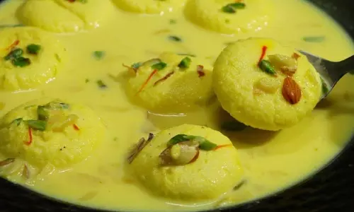 Rasmalai:  फटे हुए दूध से तैयार हो सकती है स्वादिष्ट रसमलाई