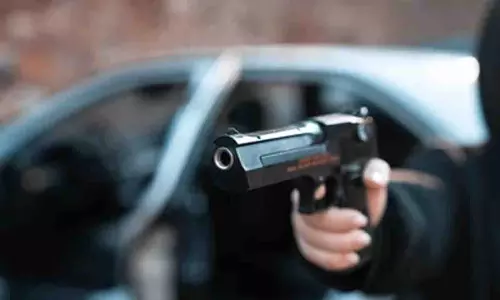 मॉडल के नाम का पुलिस ने किया इस्तेमाल, पकड़ा गया गैंगस्टर