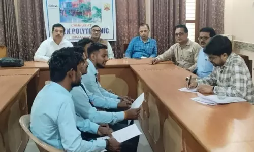 Ballia: टाउन पॉलिटेक्निक में कैंपस सलेक्शन में 86 छात्र-छात्राएं चयनित हुए