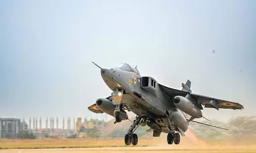 World : अमेरिकी वायुसेना के लिए बोइंग बनाएगा नए फाइटर जेट