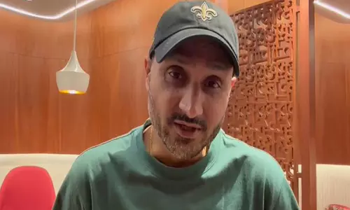 CSK बनाम MI, IPL के भारत और पाकिस्तान की तरह है: हरभजन सिंह CSK बनाम MI, IPL के भारत और पाकिस्तान की तरह है: हरभजन सिंह