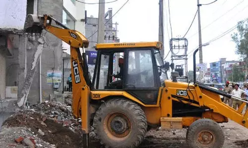 Delhi:  यमुना खादर तोड़फोड़ से निवासियों में आक्रोश