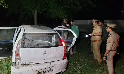 पुलिस और बदमाशों के बीच मुठभेड़, 5 लुटेरे गिरफ्तार पुलिस और बदमाशों के बीच मुठभेड़, 5 लुटेरे गिरफ्तार