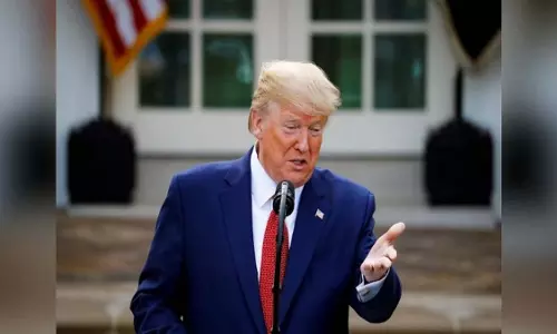 America में ट्रंप की सख्ती, भारत ने छात्रों को दी अहम सलाह America में ट्रंप की सख्ती, भारत ने छात्रों को दी अहम सलाह