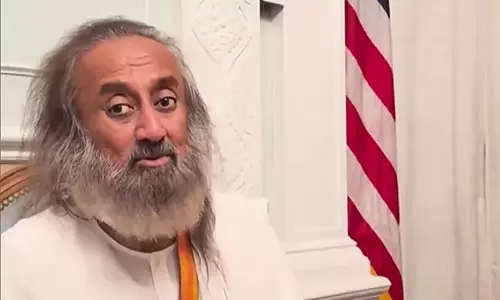 भारत का सामाजिक जुड़ाव बहुत ऊंचा है, खुशी सूचकांक वास्तविकता को नहीं दर्शाता: Sri Sri Ravi Shankar