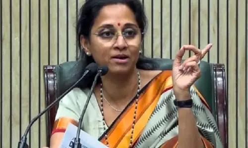 Supriya Sule ने उड़ान में देरी के लिए एयर इंडिया की आलोचना की
