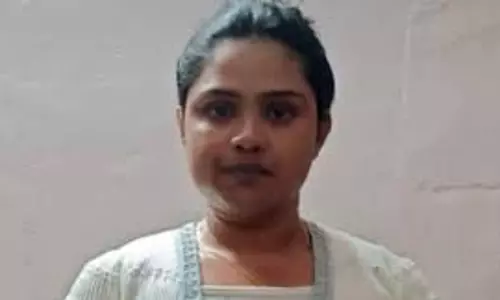 MDMA के आरोप में महिला गिरफ्तार, मेडिकल जांच के लिए ले जाया गया MDMA के आरोप में महिला गिरफ्तार, मेडिकल जांच के लिए ले जाया गया