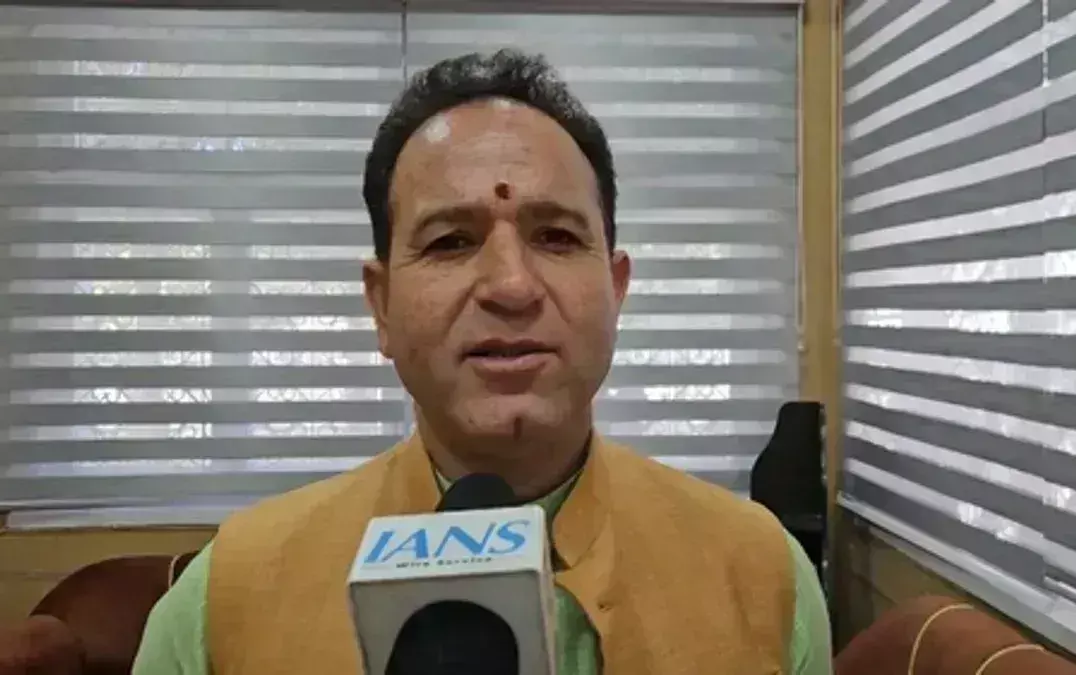 Jammu: जम्मू-कश्मीर विकास के रास्ते पर है: नेता प्रतिपक्ष सुनील शर्मा Jammu: जम्मू-कश्मीर विकास के रास्ते पर है: नेता प्रतिपक्ष सुनील शर्मा
