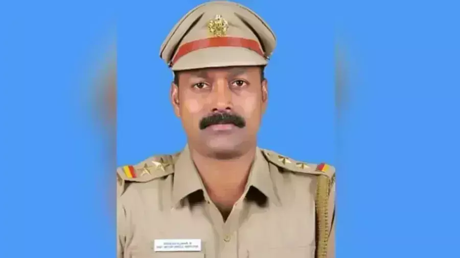 Kerala : कोट्टायम में आवास के पास कार के अंदर एमवीडी अधिकारी मृत पाए गए