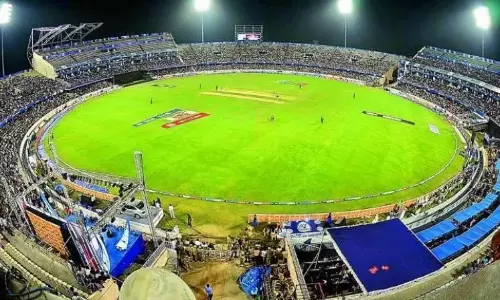 RGICS में IPL मैचों के लिए सुरक्षा कवर से शीर्ष पुलिस अधिकारी खुश RGICS में IPL मैचों के लिए सुरक्षा कवर से शीर्ष पुलिस अधिकारी खुश