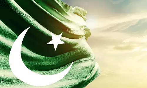 Pakistan को 14 लाख मेहमानों को वापस भेजने की चुनौती